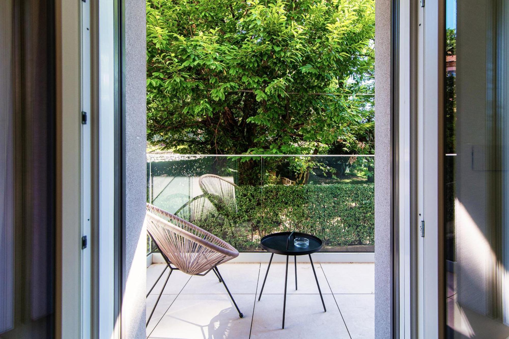 Lario Suite Apartments By Quokka 360 - With Parking Next To Como City Buitenkant foto