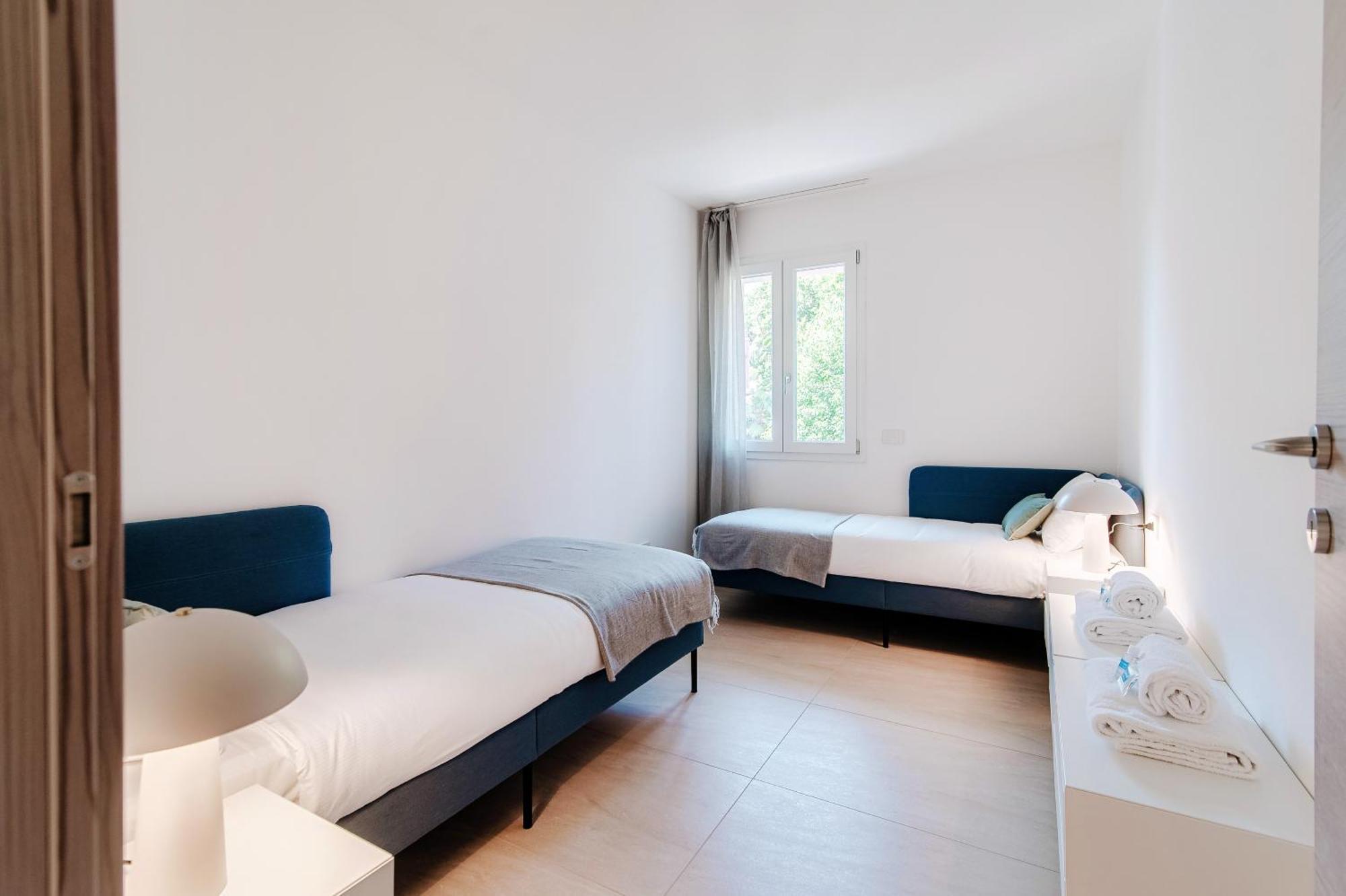 Lario Suite Apartments By Quokka 360 - With Parking Next To Como City Buitenkant foto