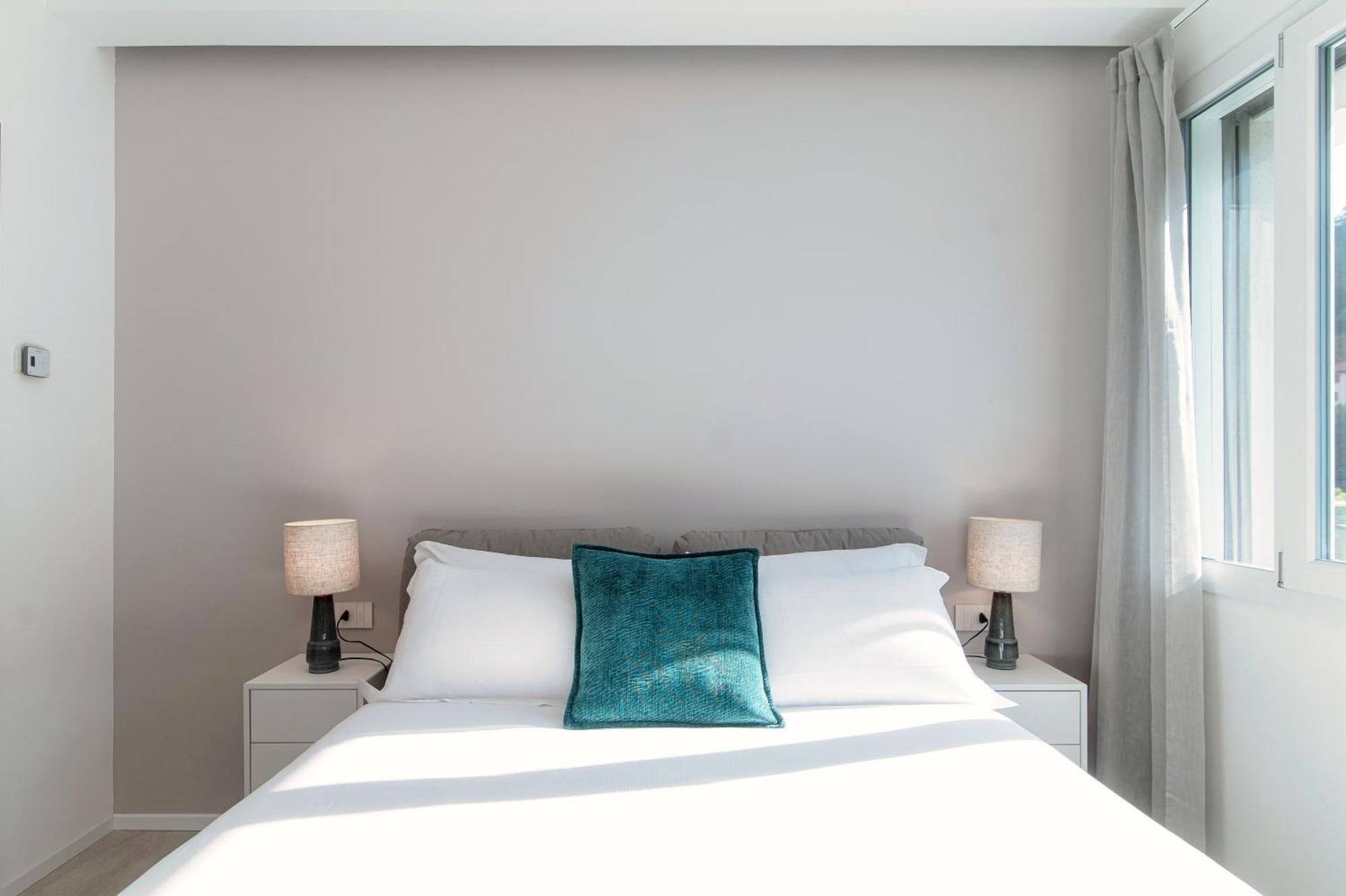 Lario Suite Apartments By Quokka 360 - With Parking Next To Como City Buitenkant foto